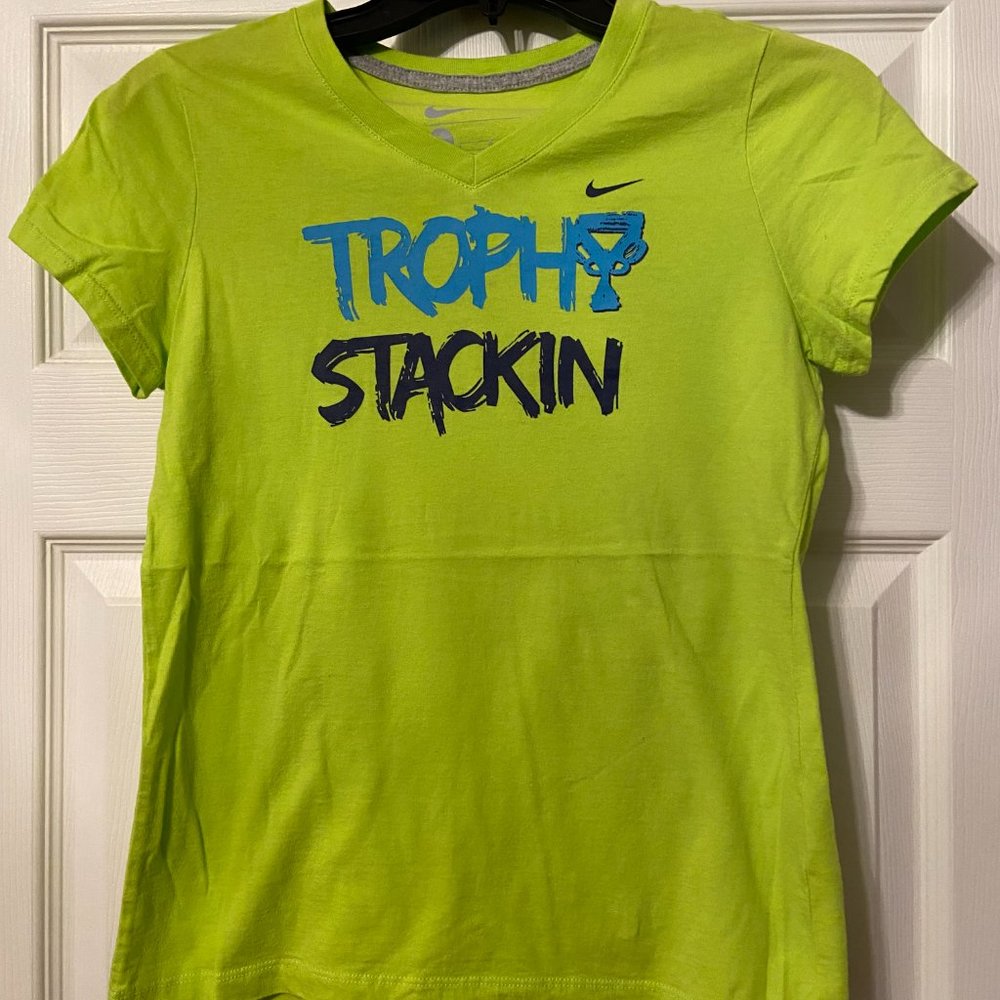 Nike Girls Large Sized Yellow/Green Graphic T-Shirt